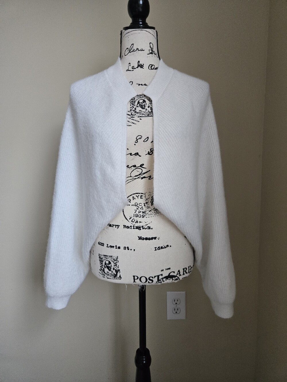Pilcro Anthropologie Batwing Crop Cardigan Womens OS White Open Front